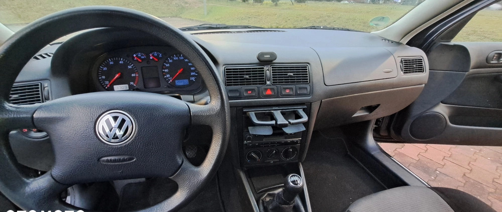 Volkswagen Golf cena 5500 przebieg: 201000, rok produkcji 2001 z Góra małe 436